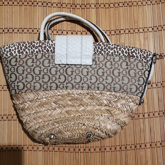 Purse - Picture 2 of 3